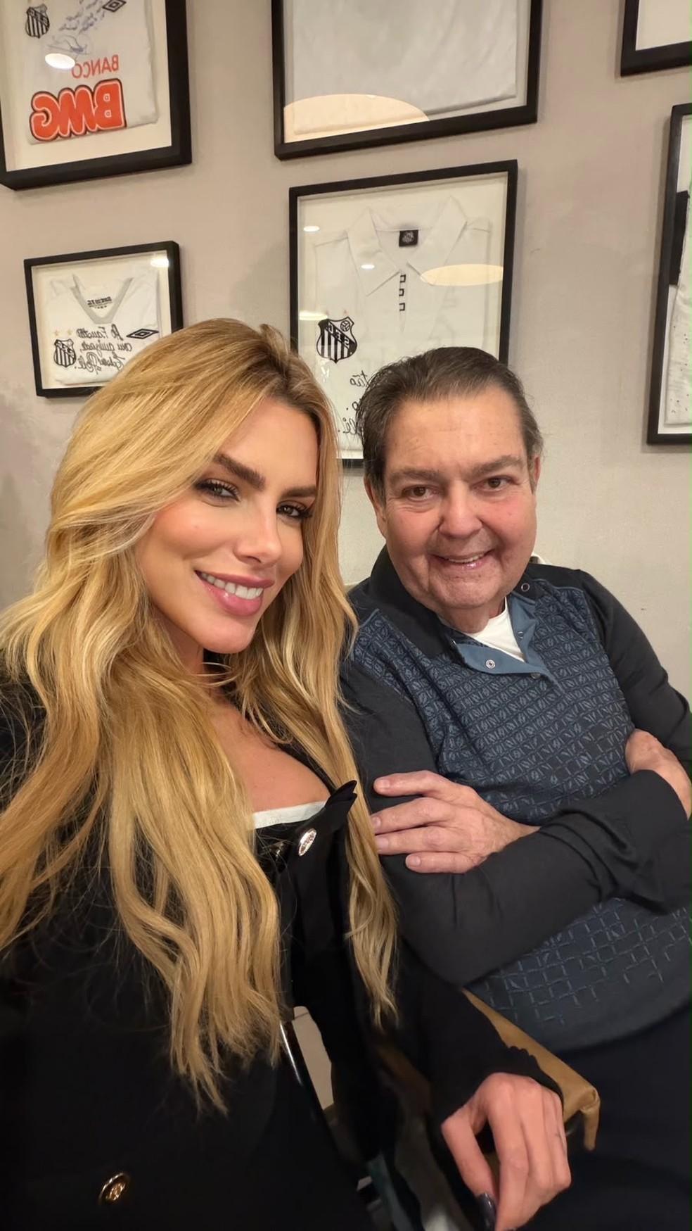 Erika Schneider e Faustão