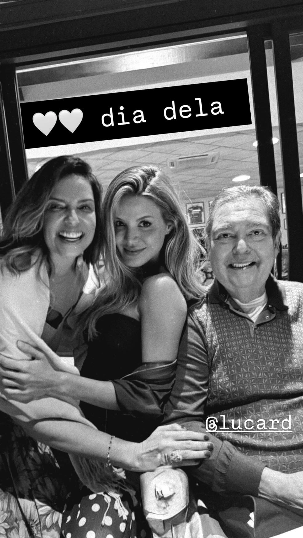 Luciana Cardoso, Carol Miarelli e Faustão