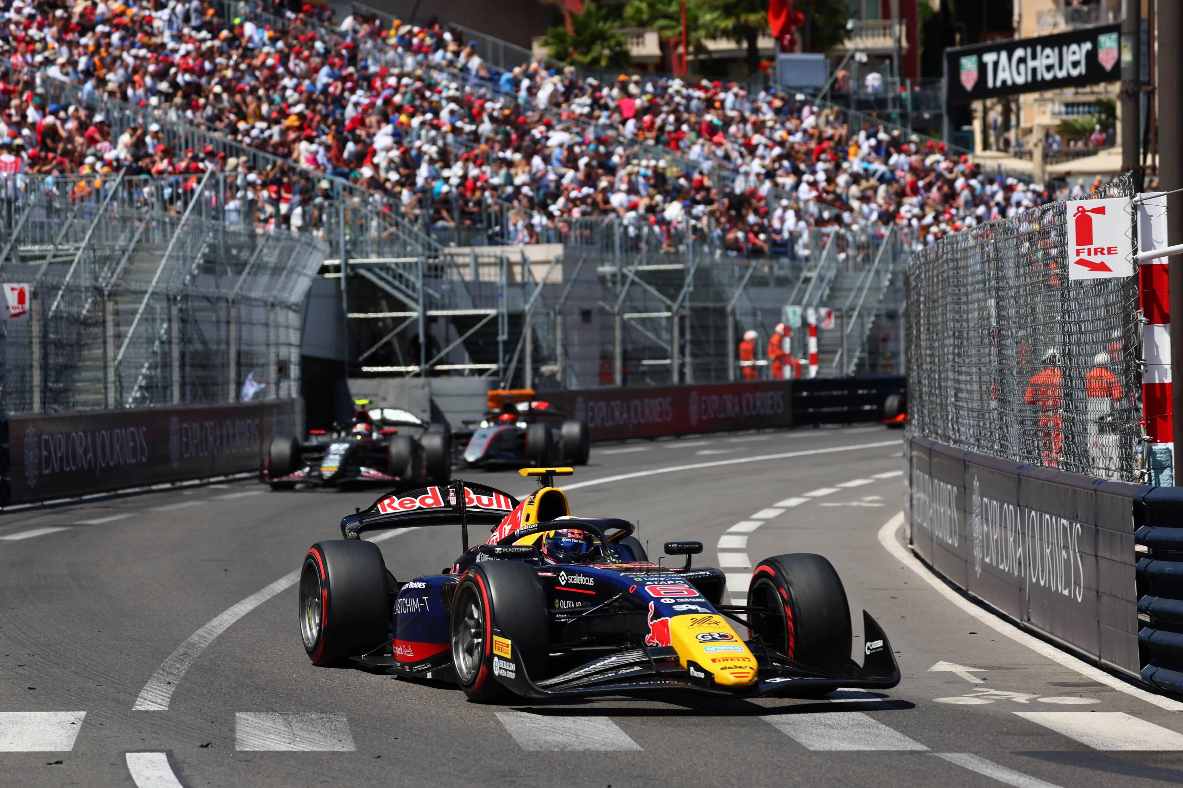 Nikola Tsolov da Red Bull em ação no GP de Mônaco