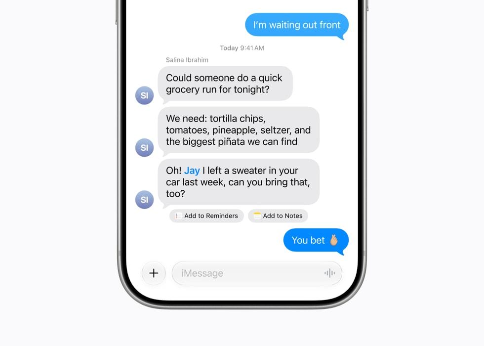 iPhone 17 Pro exibe uma conversa no app Mensagens com sugestões ao usuário