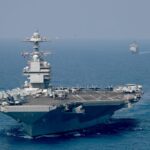 USS Gerald R. Ford retorna a Norfolk após longa missão e passa por reparos
