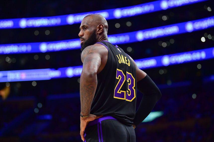 LeBron James durante um jogo da NBA