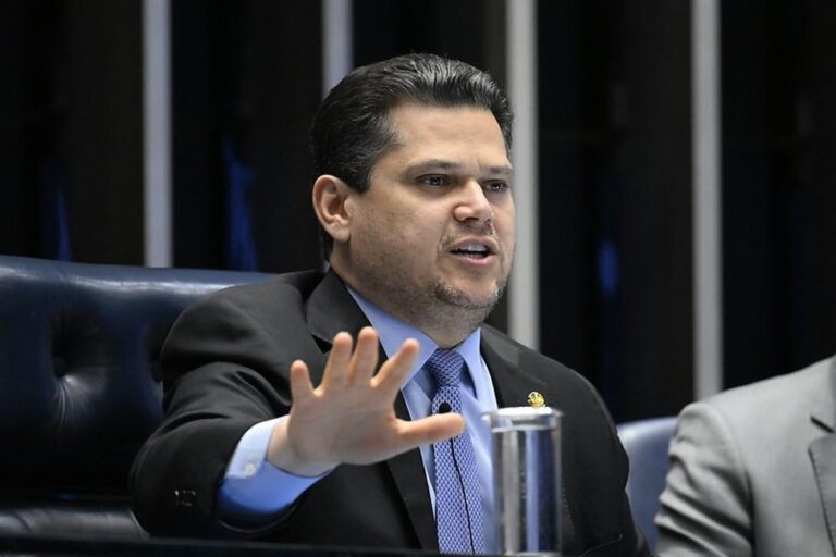 Desdobramentos da PEC da Escala 6×1: O papel do Senado e as preocupações da oposição