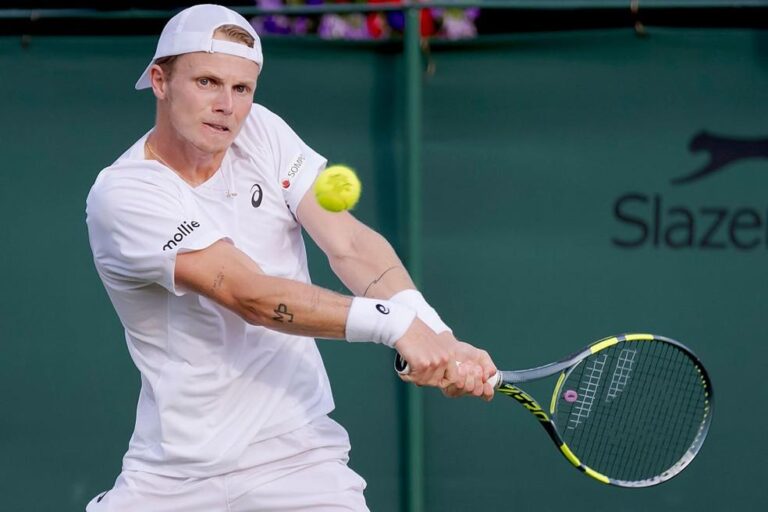 João Fonseca enfrenta Jesper de Jong na segunda rodada de Wimbledon após vitória marcante