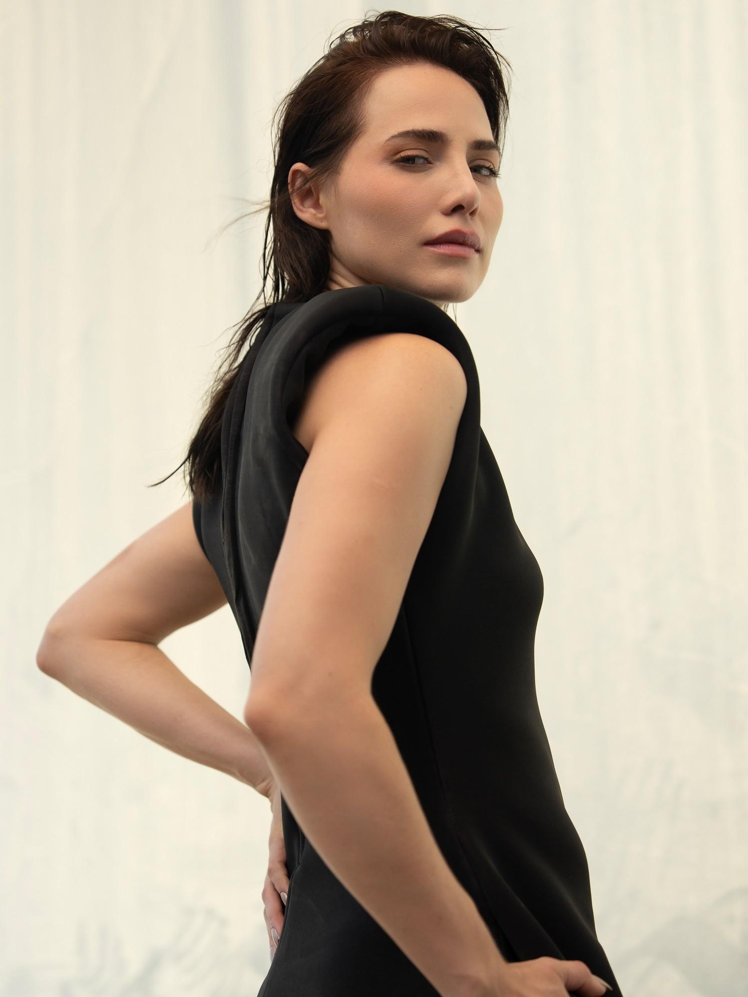 Leticia Colin em ensaio exclusivo para a Canal Extra