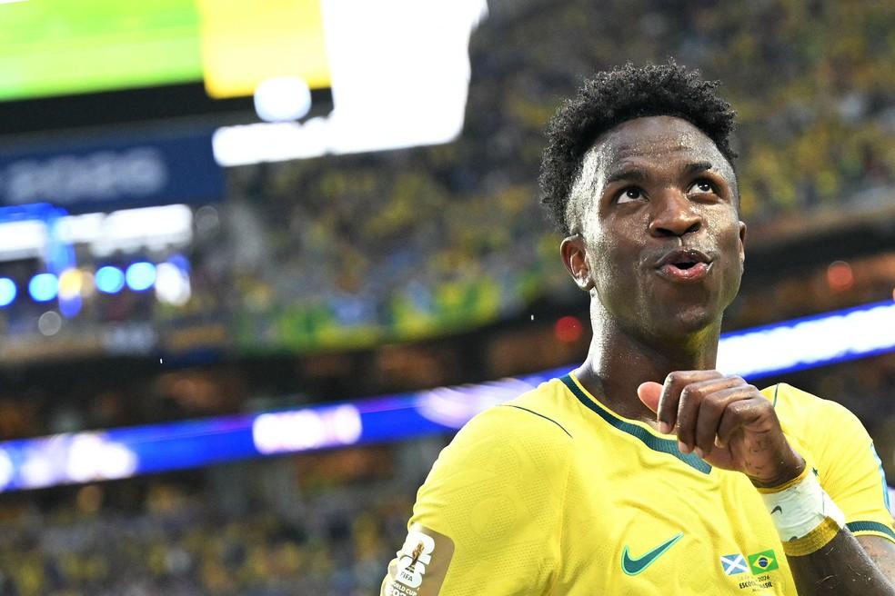 Vini Jr. foi o melhor em campo na vitória do Brasil sobre a Escócia