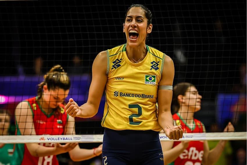 Diana comemora ponto em Brasil x Bulgária pela semana 1 da VNL 2026