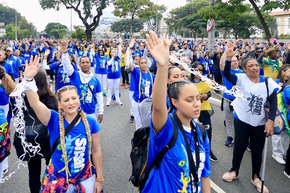 Fiéis durante a 34ª Marcha para Jesus na cidade de São Paulo