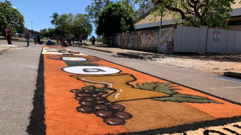 Corpus Christi 2026: Feridado, Ponto Facultativo e Tapetes Decorativos