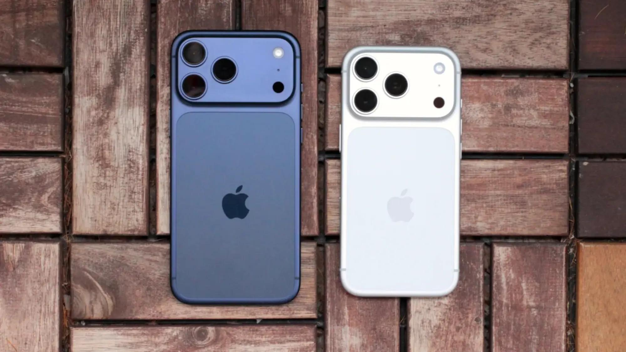 iphone 17 and 17 pro side by side.