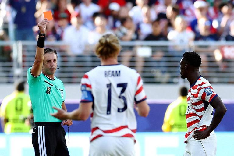 Defesa da CBF Após Polêmica com Referee Raphael Claus Durante a Copa do Mundo