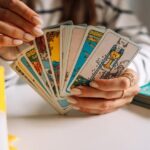 Tarot de Julho: A Estrela Aponta para Renovação e Novas Oportunidades