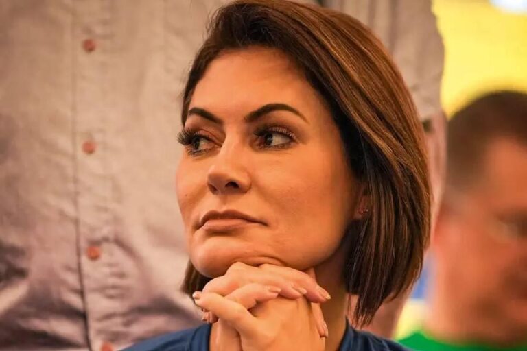 Michelle Bolsonaro Deixa Comando do PL Mulher e Foca na Família