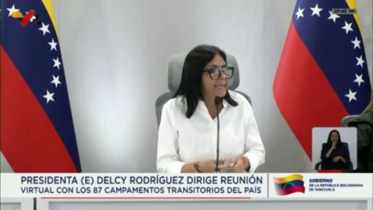 Venezuela anuncia saída da Corte Penal Internacional e reata relações com o Peru