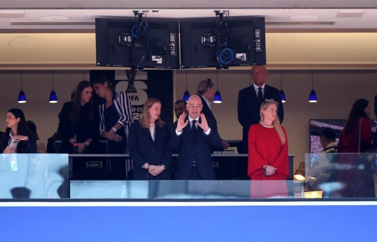 Polêmica na Copa do Mundo: Fifa e Collina defendem Raphael Claus após críticas de Trump