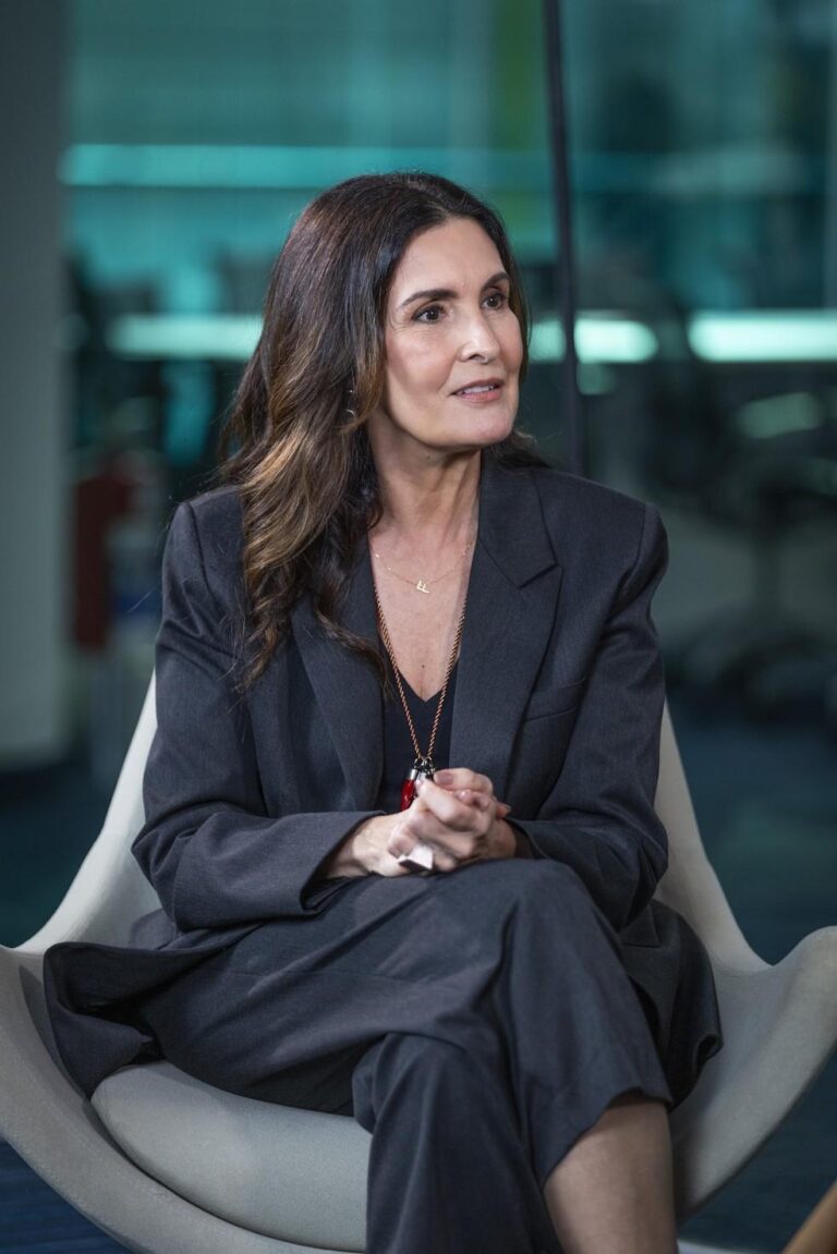 Fátima Bernardes fala sobre saúde mental e nova fase na internet em videocast