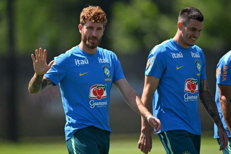 Flamengo se prepara para possível transferência de Léo Pereira enquanto avalia valorização