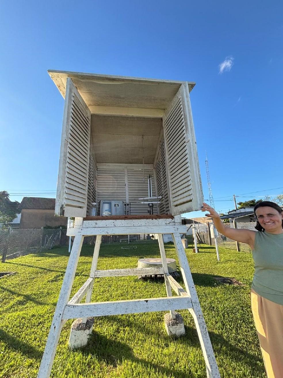 Cássia Ferreira trabalha nas aferições do Inmet