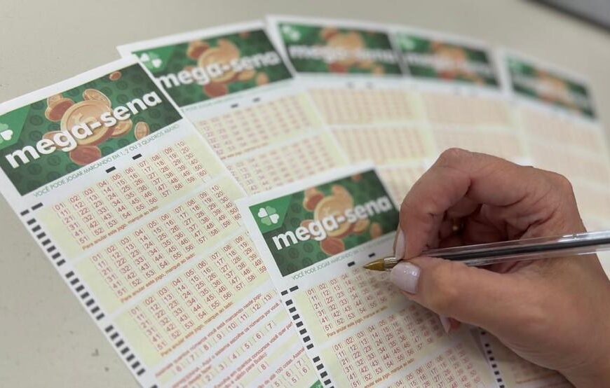 Mega-Sena: Três apostas do Paraná acertam a quina e levam prêmios significativos!