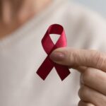 Alertas sobre o Futuro do Combate ao HIV: Relatório do UNAIDS e a Crise de Financiamento