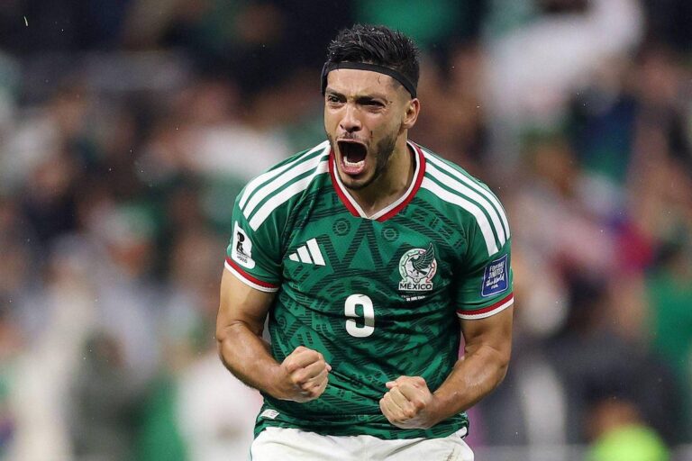 A Imparável Volta de Raúl Jiménez: O Guerreiro do Futebol Mexicano