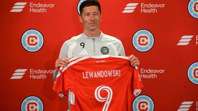 Estreia de Lewandowski em Chicago Fire adiada por problemas de qualidade do ar