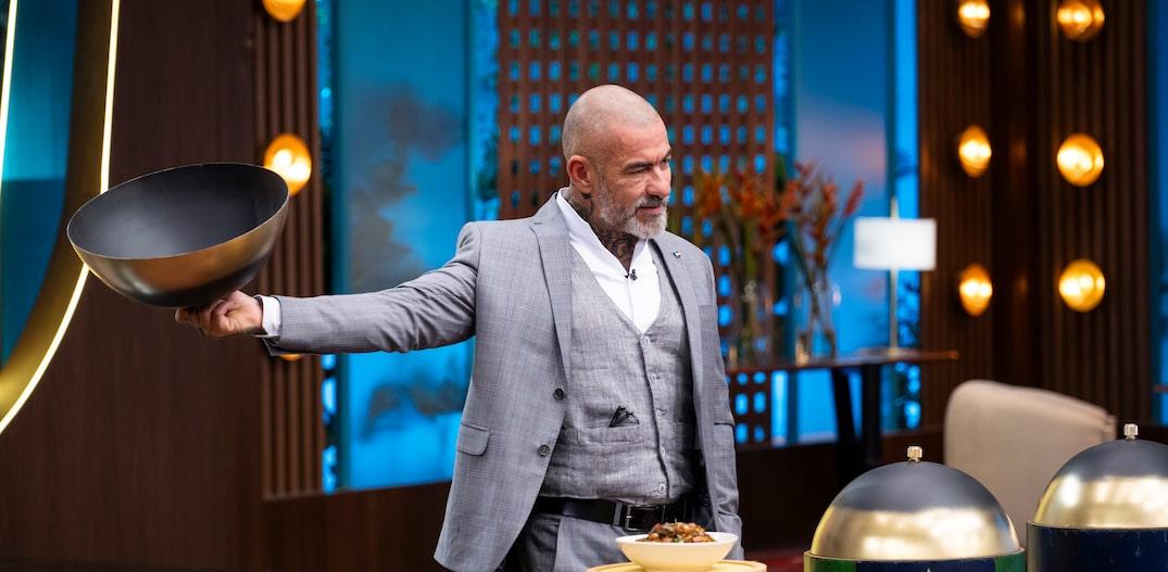 Henrique Fogaça durante a 13ª temporada do MasterChef