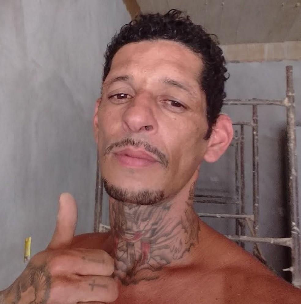 João Vitor Silva Coleta da Matta é suspeito de matar a companheira em Cataguases