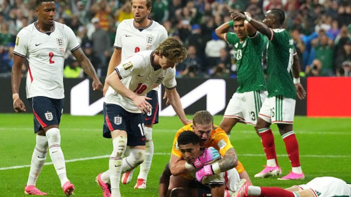 Inglaterra marca o terceiro gol contra o México