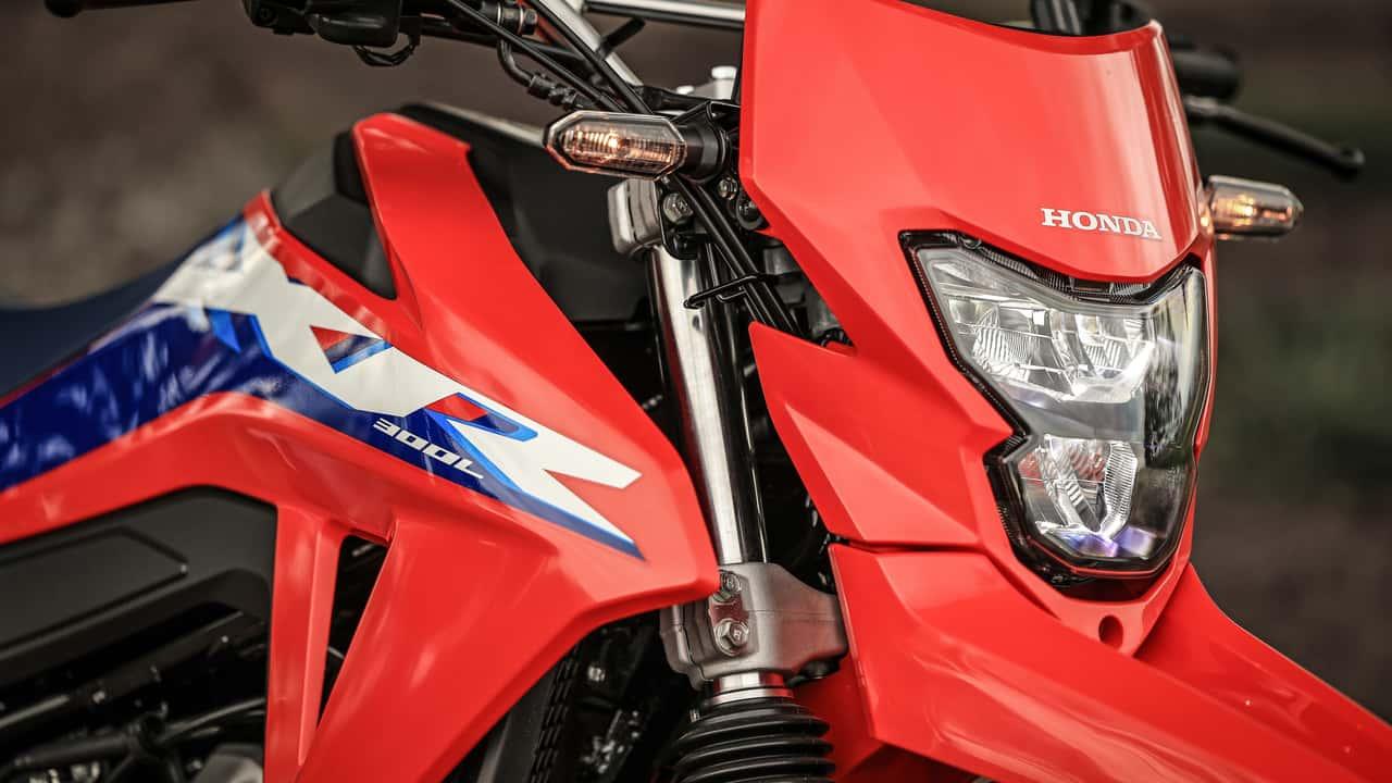 Honda XR300L Tornado 2027 ganha novo painel e parte de R$ 31.990.