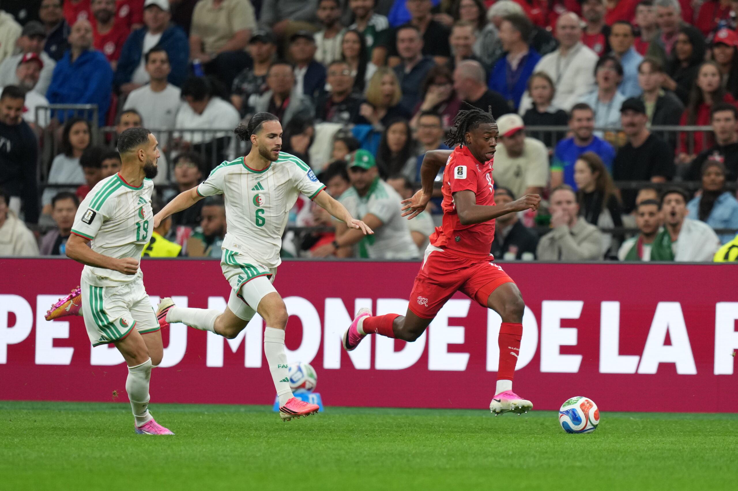 Suíça vs Argélia Estatísticas: Copa do Mundo Round of 32 – AO VIVO