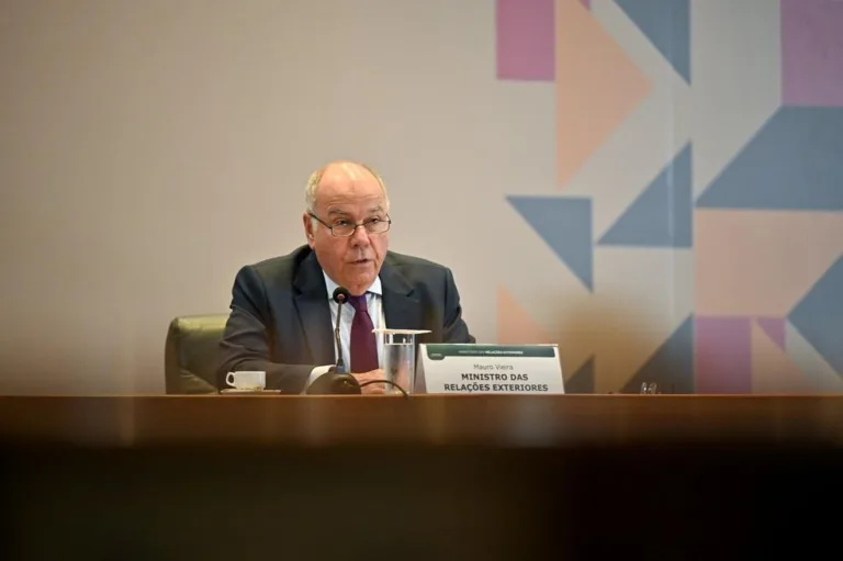 Itamaraty Alerta sobre Potencial Uso de Força Militar dos EUA Após Designação de Facções como Terroristas