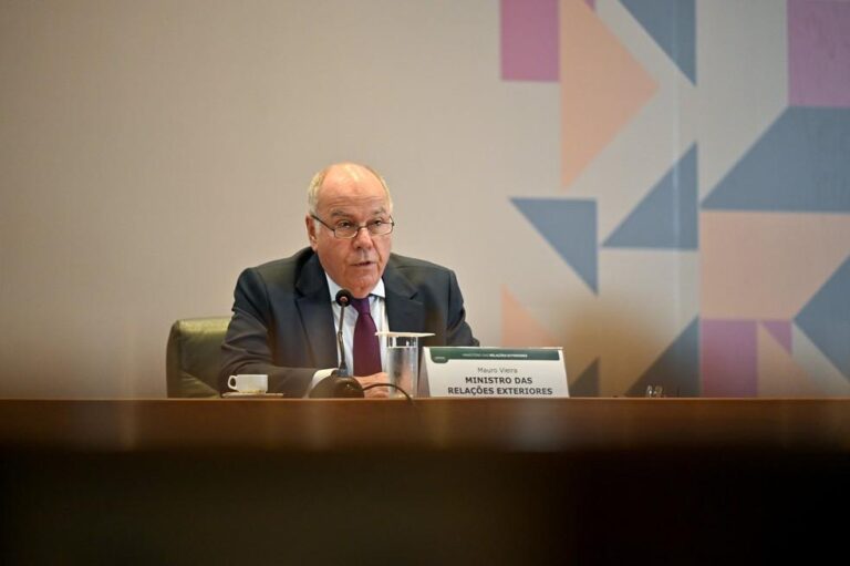 Itamaraty Alerta sobre Potencial Uso de Força Militar dos EUA Após Designação de Facções como Terroristas