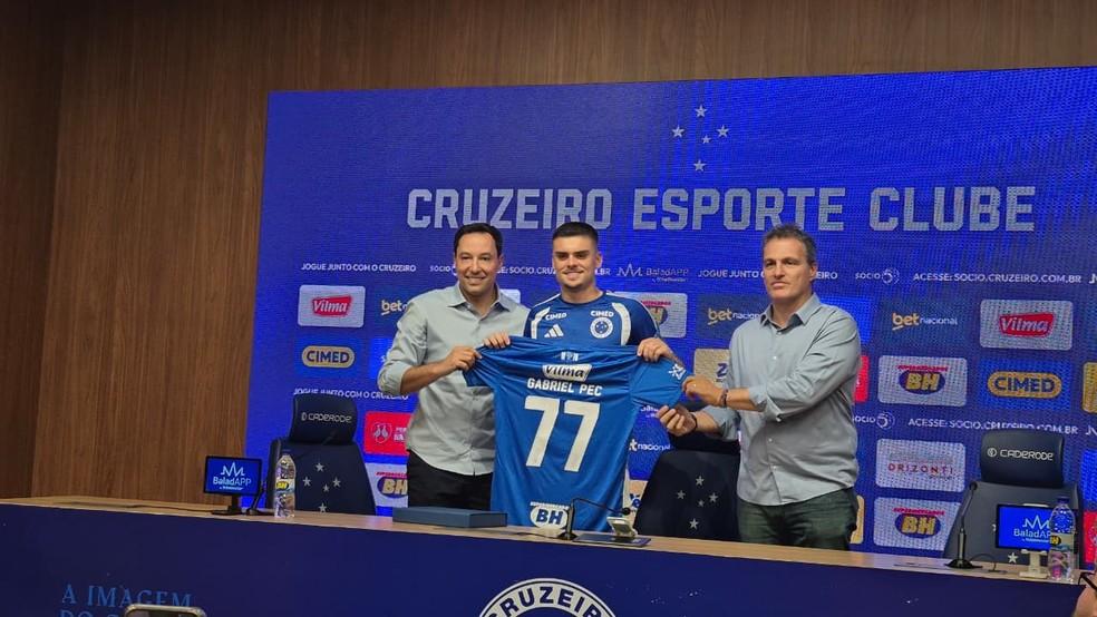 Apresentação de Gabriel Pec no Cruzeiro