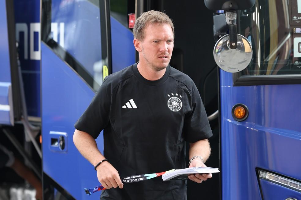 Técnico da Alemanha, Julian Nagelsmann, na chegada ao Estádio de Boston para o jogo contra o Paraguai pela segunda fase da Copa do Mundo