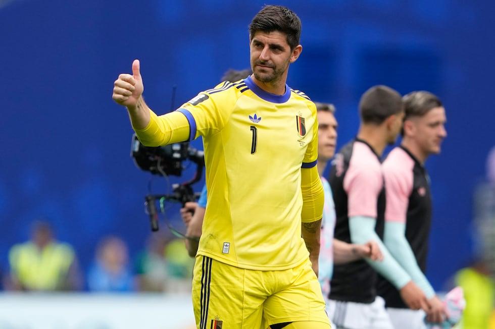 Thibaut Courtois após a vitória contra Senegal