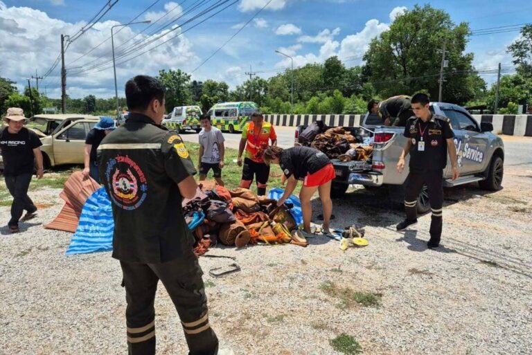 Tragédia na Tailândia: Oito monges mortos em acidente com caminhonete dirigida por criança