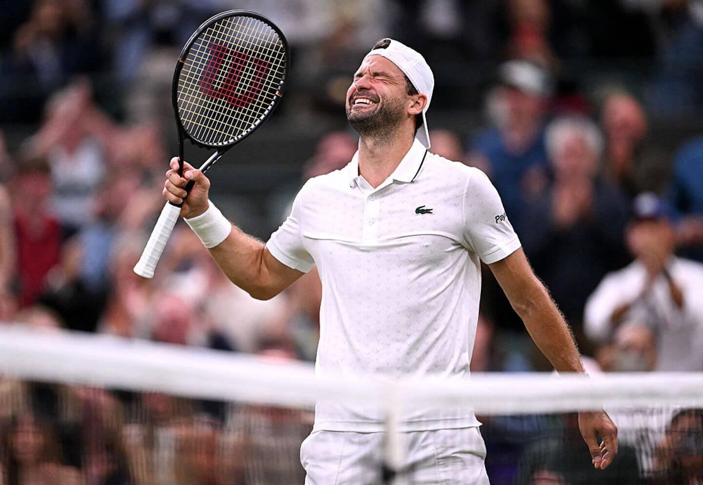 Grigor Dimitrov desafia Jakub Menšík em um jogo concentrado.
