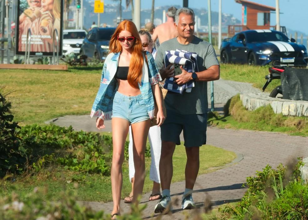 Marina Ruy Barbosa com os pais, Paulo e Gioconda