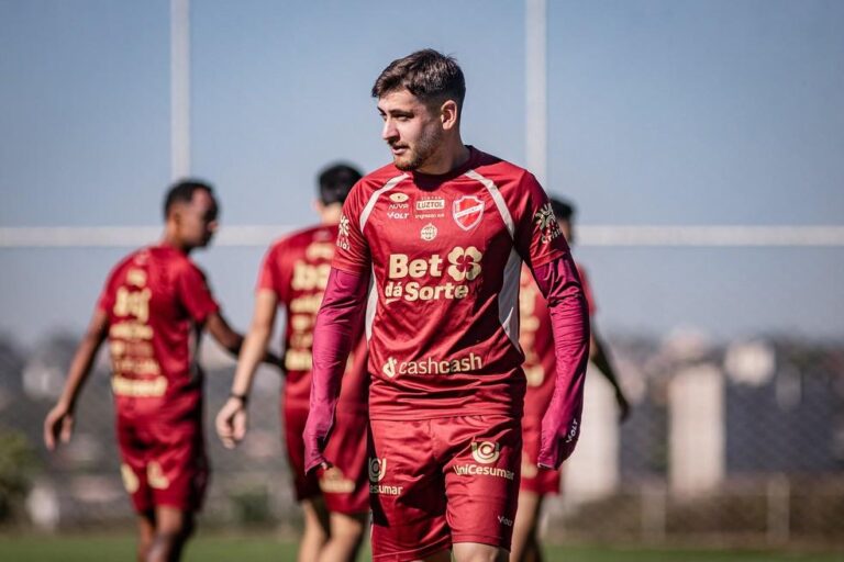 João Vieira elogia São Bernardo e projeta duelo decisivo pela Série B
