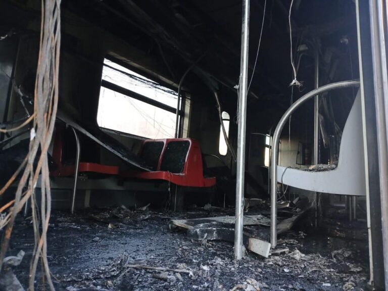 Caos no Transporte Público: CPTM Retoma Linhas Após Explosão de Trem em São Paulo